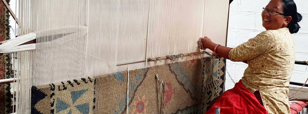 Tibet Rug Company 60 CT SUNDIAL Khaki Rug